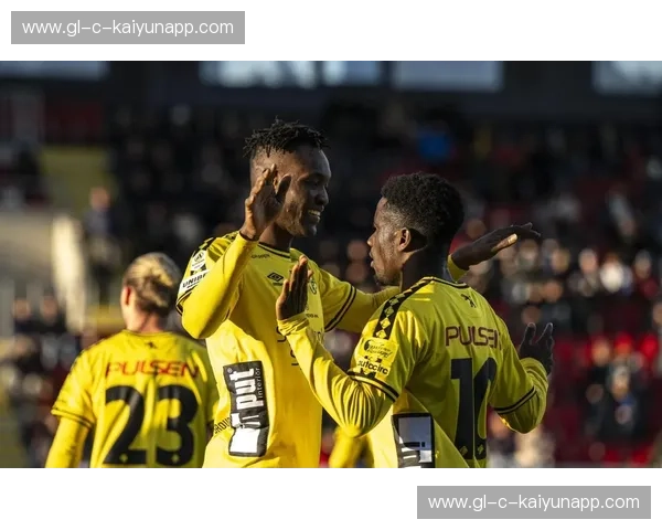 巅峰对决！拉纳卡vs比尔森直播：塞浦路斯烈火挑战捷克铁军，今晚谁能主宰欧战？